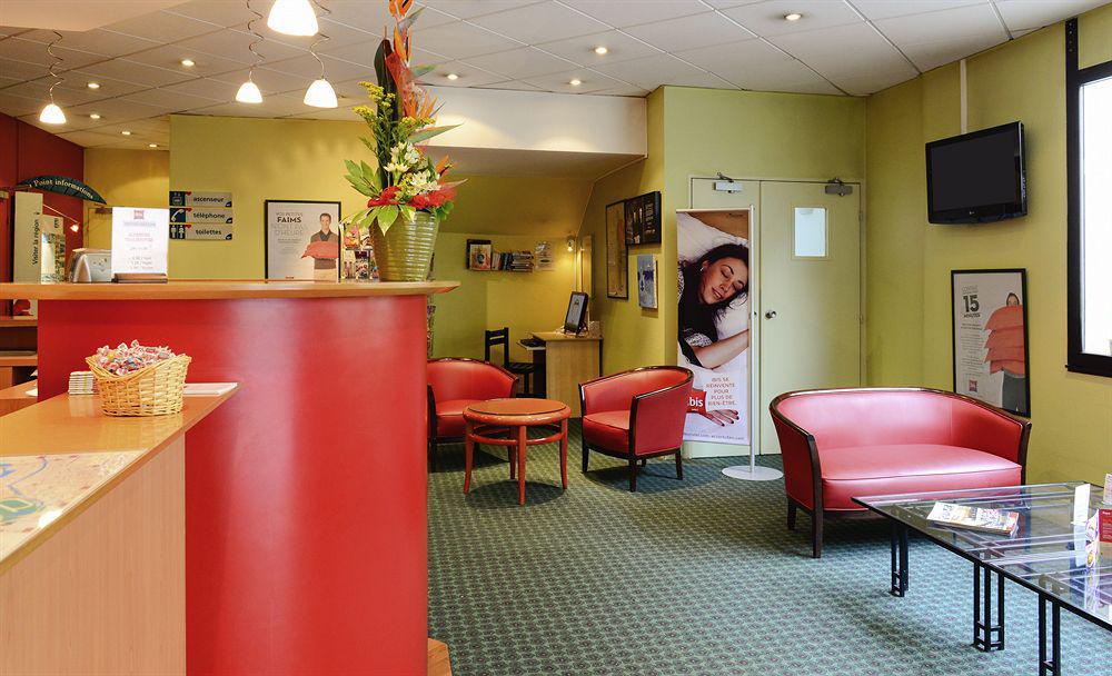 Ibis Styles Caen Centre Historique Hotel Exterior photo